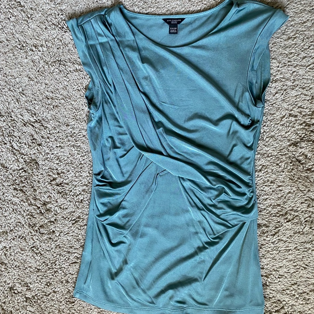 Ann Taylor blouse petite xxs